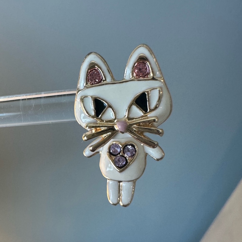 Cat earrings, posts - Picture 2 of 4